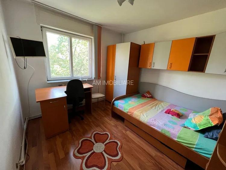 AP. 3 CAMERE - RAHOVA, CENTRALA PROPRIE, BUCATARIE INCHISA, PARCARE - 4