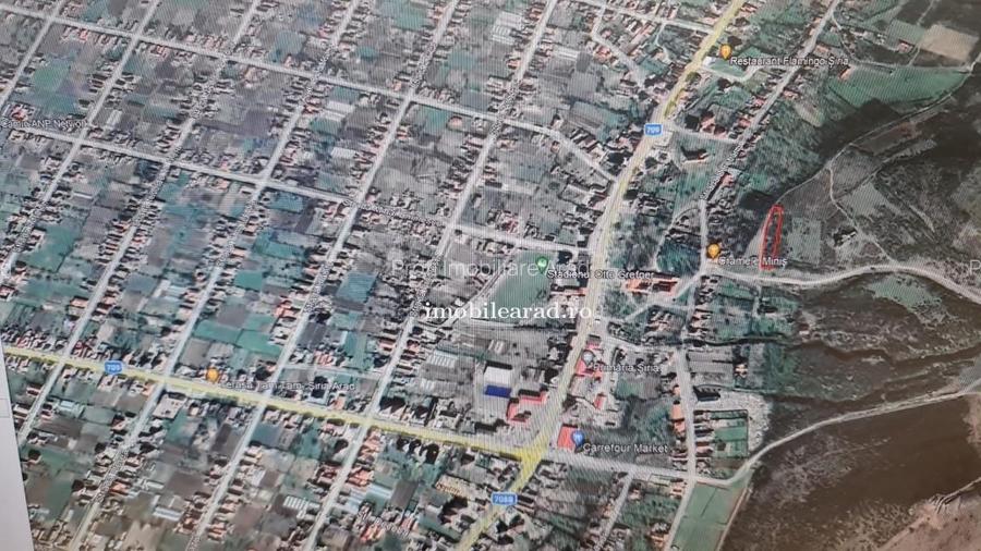 Teren intravilan 2.180 mp si front stradal 116 ml in Siria - 2