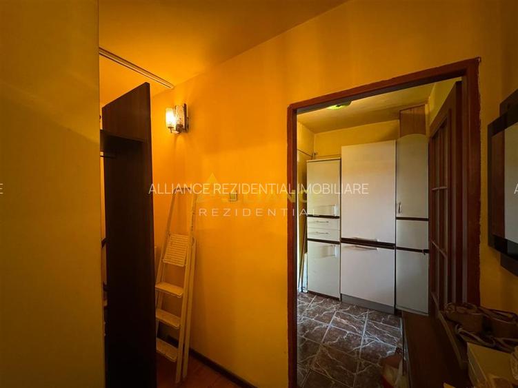 2 camere stradal Bld Tineretului – etaj 7/10 – bloc in reabilitare – 125.000 eur - 6