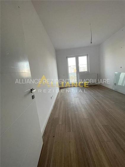 Vand apartament cu 2 camere tip studio I Metrou I 83000 ! - 6