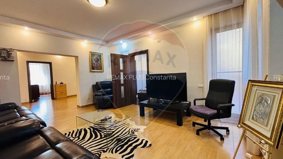 Apartament la parter, in vila, Lazu-de inchiriat- | 72.6 mp utili - 11