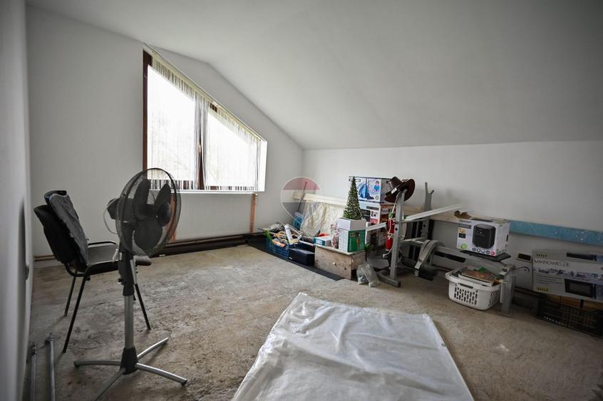 Casa Podu Oltului - Harman | 200 mp utili + 1000 teren | Comision 0%