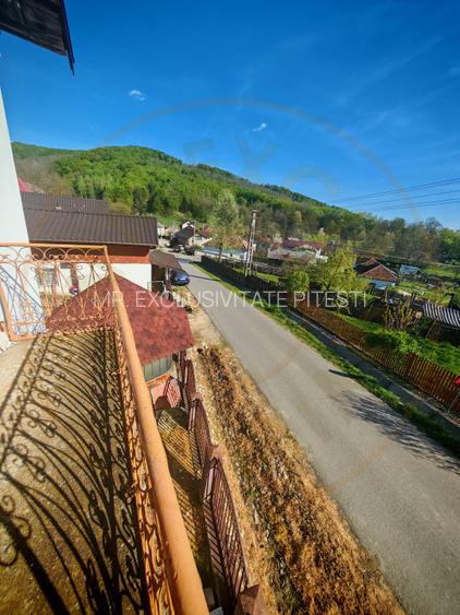 Proprietate compusă din 2 case,3 anexe,teren 3.233 m – Dârmănești, județul Argeș - 17