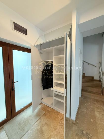 Vila cu 5 camere *200mp* + Teren *300* / 3 locuri de parcare // Pipera - 15