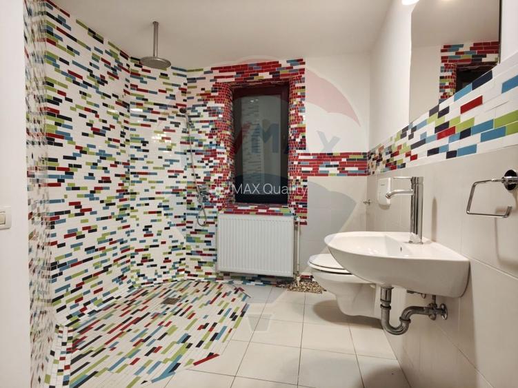 Apartament în vilă din perioada interbelică proaspăt renovat - 15