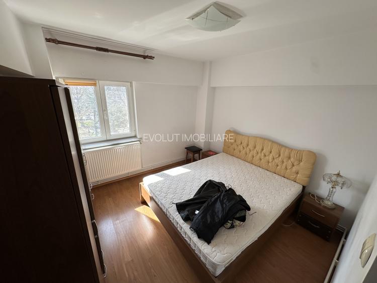 Mircea Cel Batran Md Vedere la Parc 2 camere etaj 3 - 6