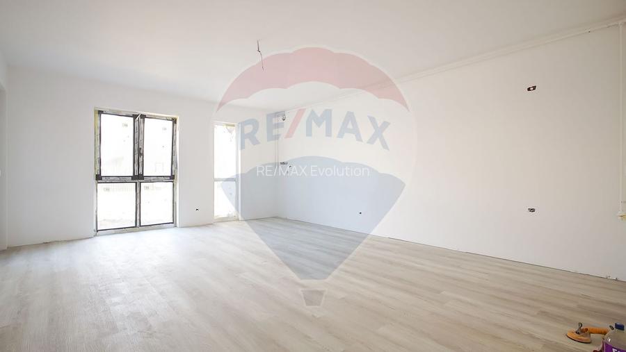 Apartament Studio 42 mp Sanpetru-Brasov Comision 0 - 6