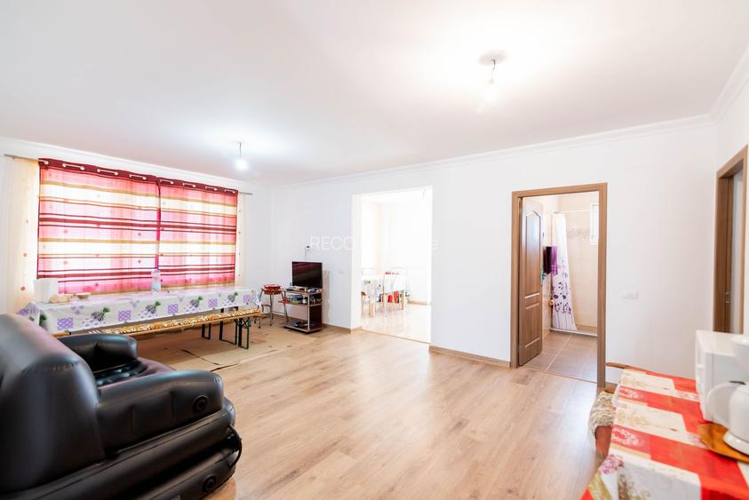 Casa in Sanmartin, zona Beverly Hills - 12