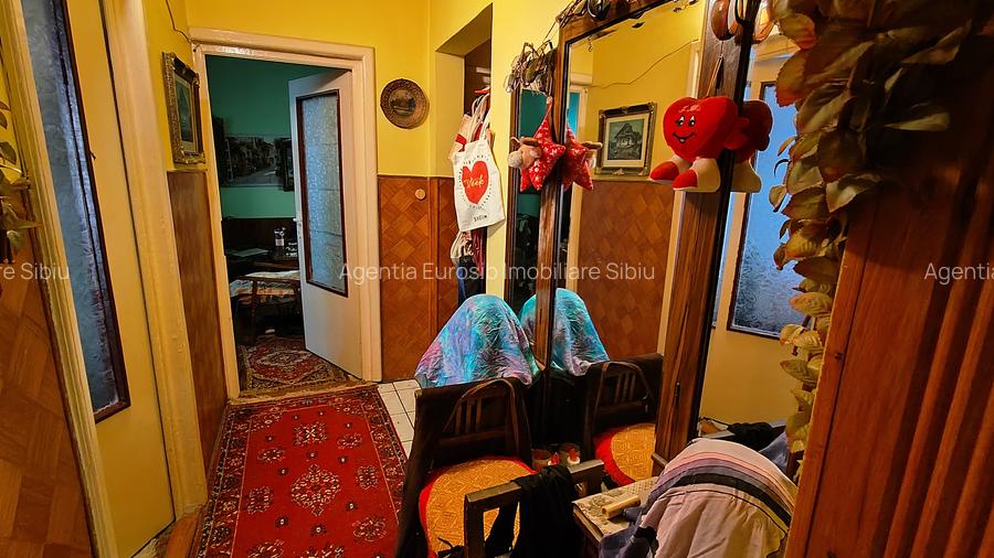 Apartament 3 camere decomandate 2 bai in Sibiu Ciresica - 3