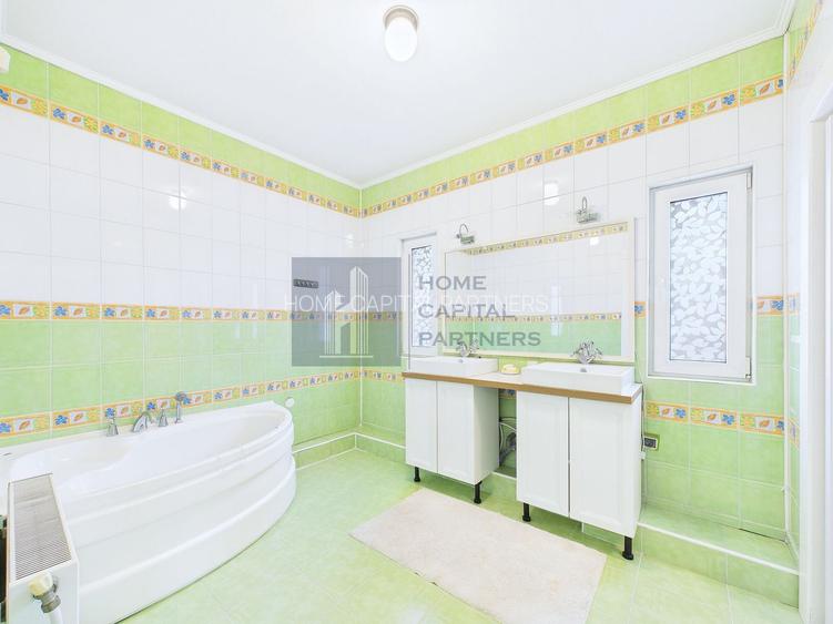 Casa de vanzare  |  Gulia - 22