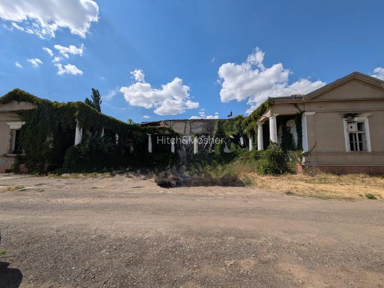 De vânzare teren 1.714 mp cu clădire monument istoric - 3