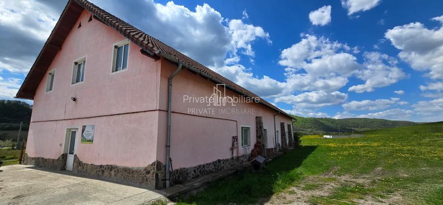 Clădire multifuncțională de vânzare, 470mp utili/nivel, Saes, judet Mures - 5