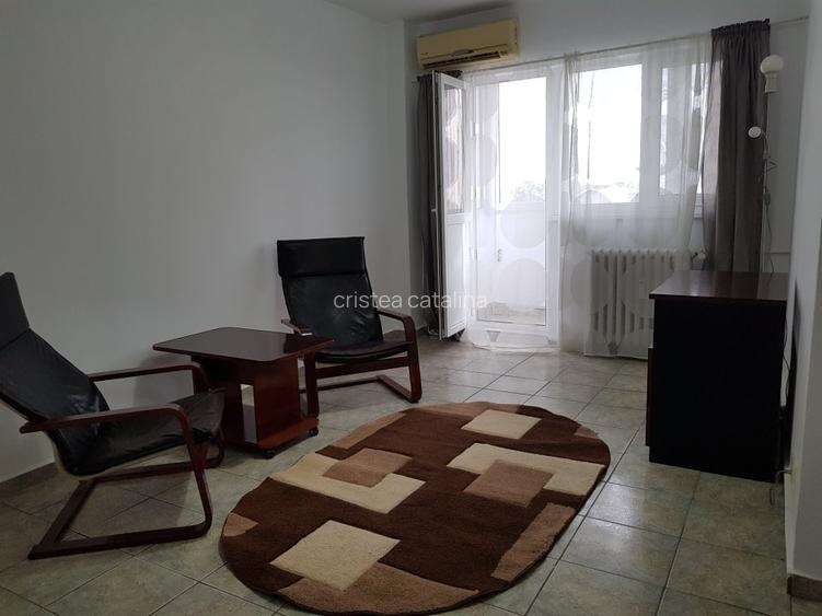 Inchiriere garsoniera central - 2