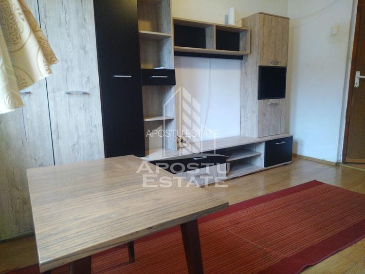 Garsonieră de închiriat , Zona Lipovei -Timisoara - 2