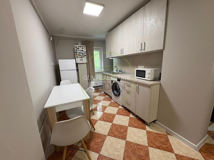 Apartament, 3 camere bilateral , 75 mp, Cartier 1 Mai, zona Pelendava - 8