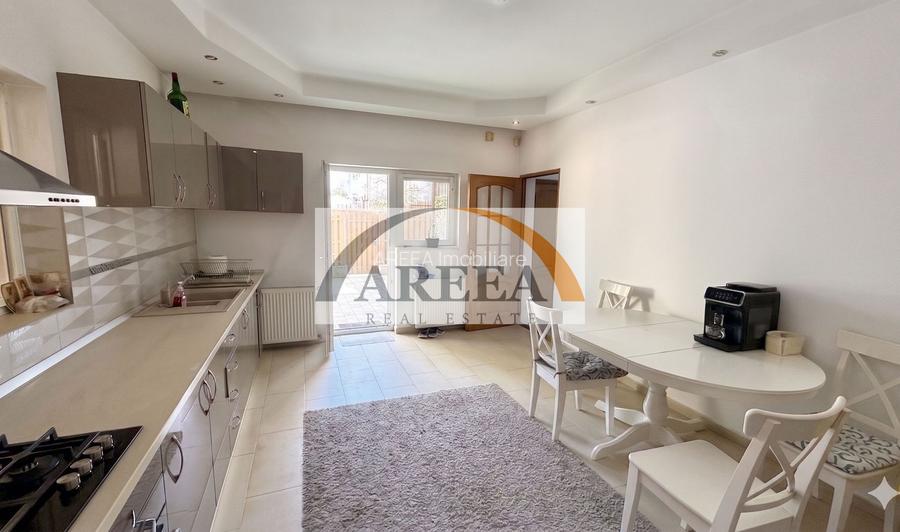 Vilă Premium la Aparatorii Patriei | 9 Camere | 450 mp | Potențial - 23