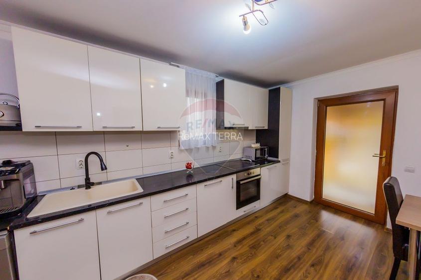 CASA DE VIS DE VANZARE IN COLTIREA cu 2900 mp teren - 7