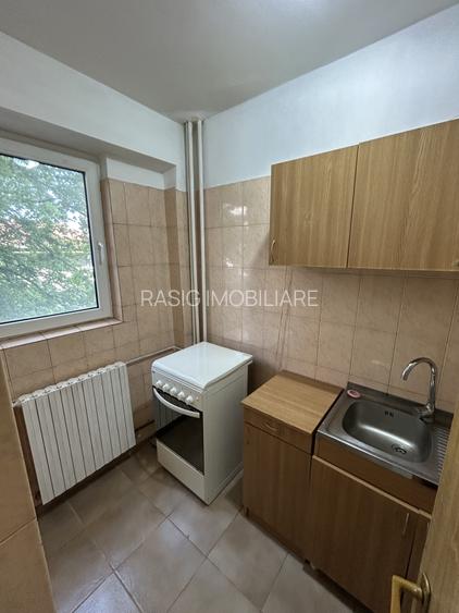 Inchiriere Garsoniera zona Iancului - 5