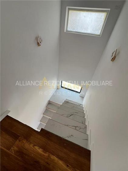 Vila Individuala  - 4 camere - 3 bai-teren -320-600 M de STV - 27