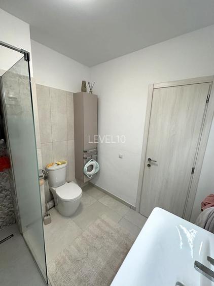 Vilă de vânzare | Bucurestii Noi | 5 camere | Garaj - 13