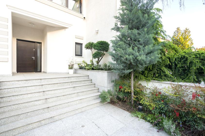 Vila Titan de vanzare - O proprietate care va depăși orice așteptare! - 9