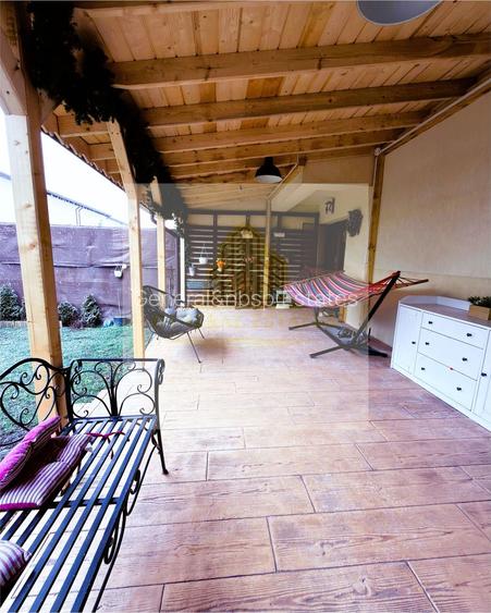 Casă tip triplex de vânzare în Sânpetru - 4