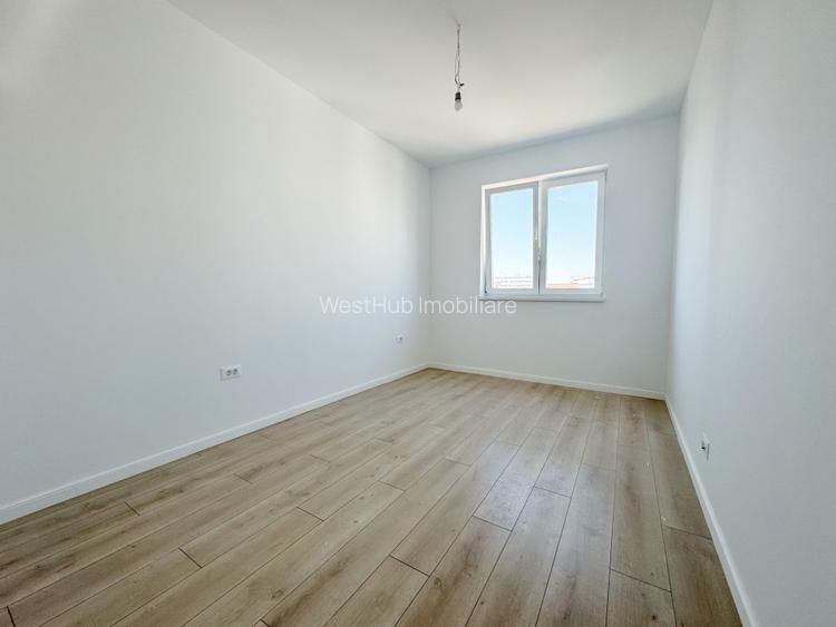 Penthouse 3 camere, decomandat, 81 mp utili, toate utilitatile,  zona Aradului - 4