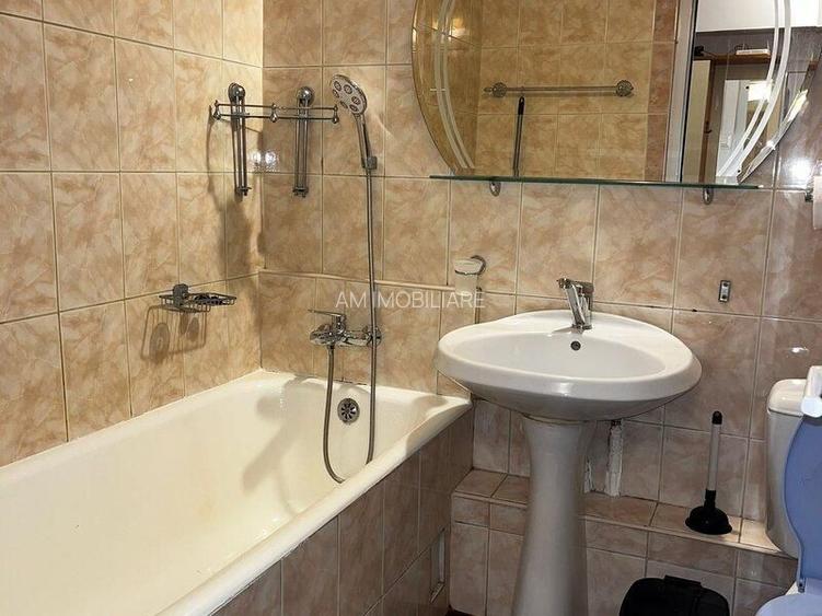 GARSONIERA P-TA SUDULUI, CENTRALA PROPRIE, BUCATARIE INCHISA, METROU - 7
