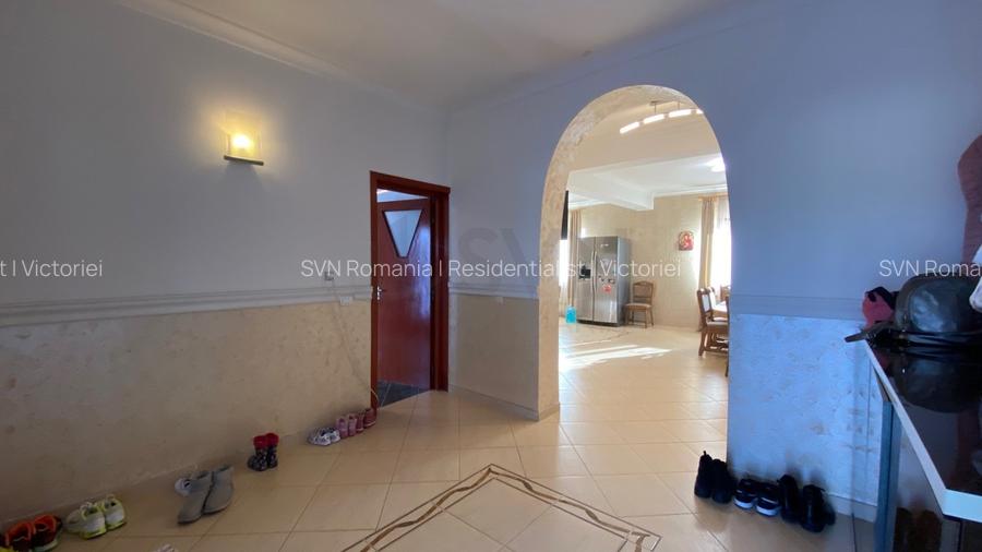 REV2003389 Vila Pantelimon proximitatea lacului - 42