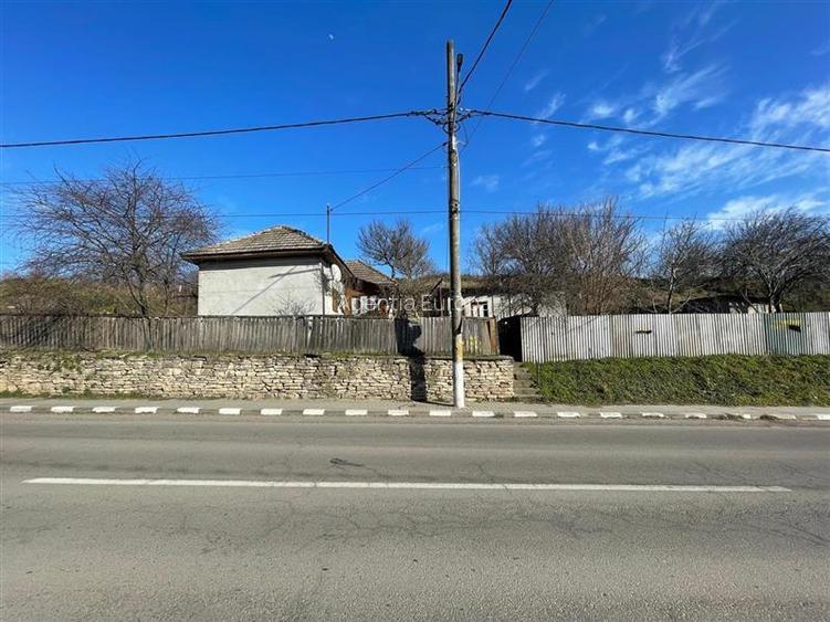 Casa de vanzare in localitatea Malcoci-judet Tulcea - 2