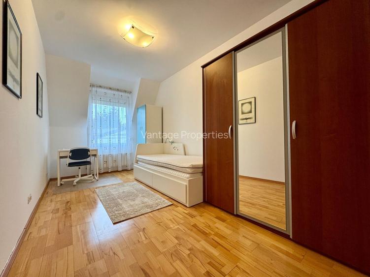 Vila 6 camere, complex rezidential cu piscina, Erou Iancu Nicolae - 15