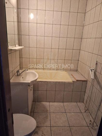 //3 CAMERE// BULEVARDUL BUCURESTI// ZONA SUD// - 4