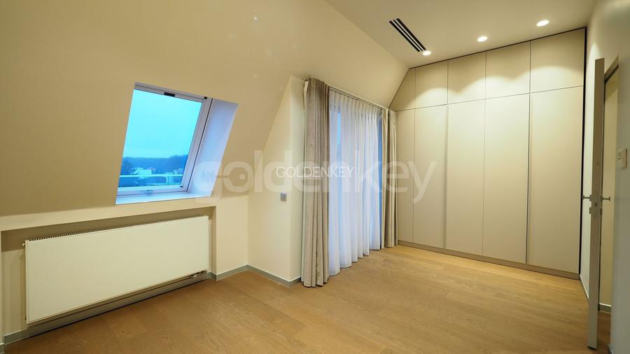 Penthouse exceptional cu vedere catre padure | 4 dormitoare | 2 garaje - 19