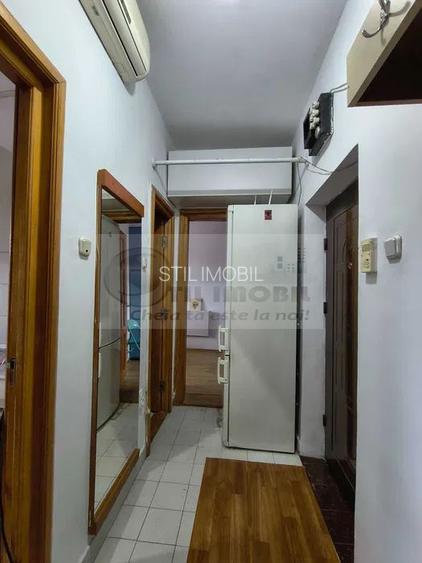 Ap. 2 cam. dec.–Centru Iași, Str. Arcu – lângă Piața Unirii si Gara - 2