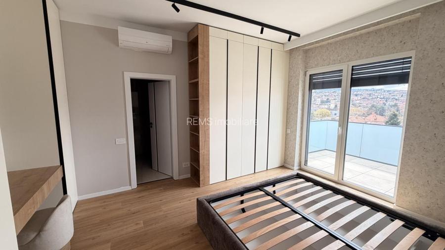 Penthouse la prima inchiriere str C Brancusi - 12