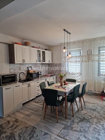 De Vanzare Duplex Plopeni - 8