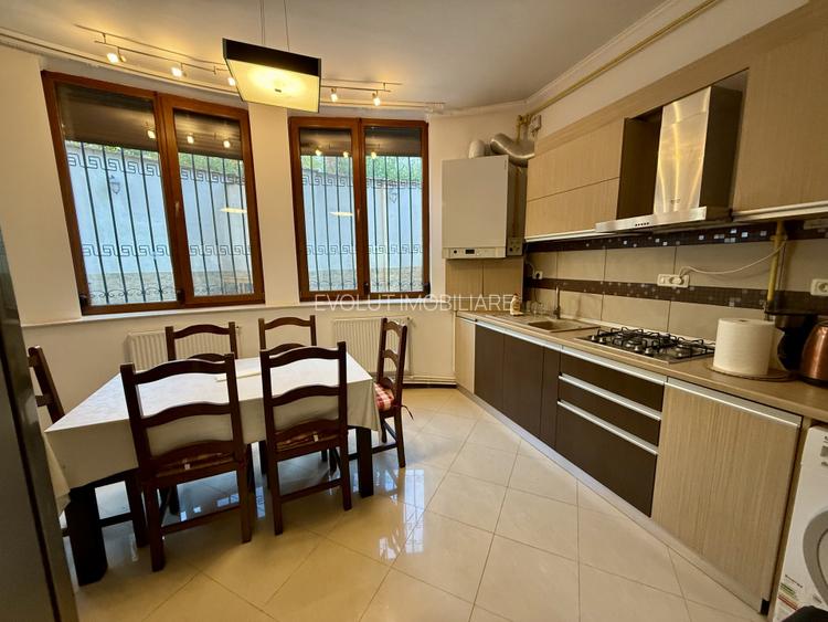 Vila de inchiriat - Ultracentral - 32