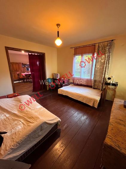 De vânzare în Covasna, pe strada Timar, o proprietate compusă din două case! - 7