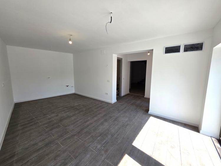 Casă ecologică Clasa A pe sos Chitila, lângă Mega Image/Bd Laminorului