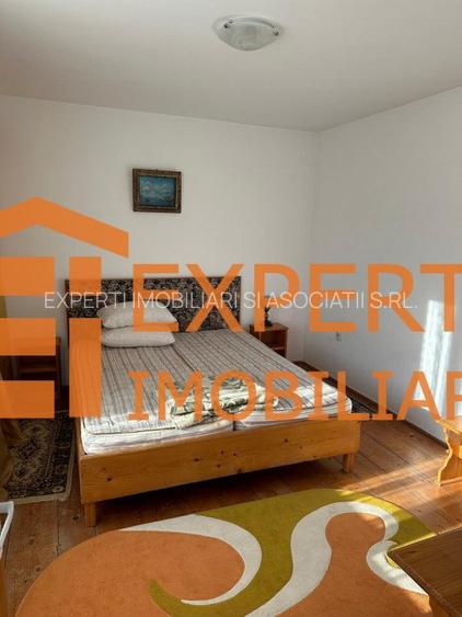 Casa compusa din 7 camere situata in zona EFORIE NORD - CENTRU - 8