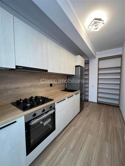 Vanzare apartament o camera de LUX zona Terra Floresti - 4