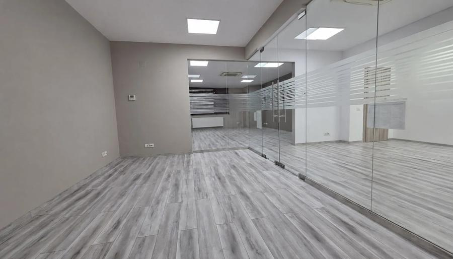 Bd. Mamaia - Delfinariu, spatiu BIROURI PREMIUM, UTILITATI INCLUSE