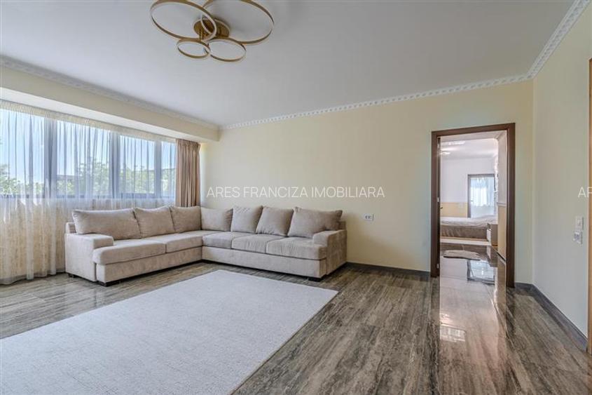 PIPERA - EROU IANCU NICOLAE,VILA ,9 CAMERE,504 MP MP,TEREN 800 MP,PISCINA - 17