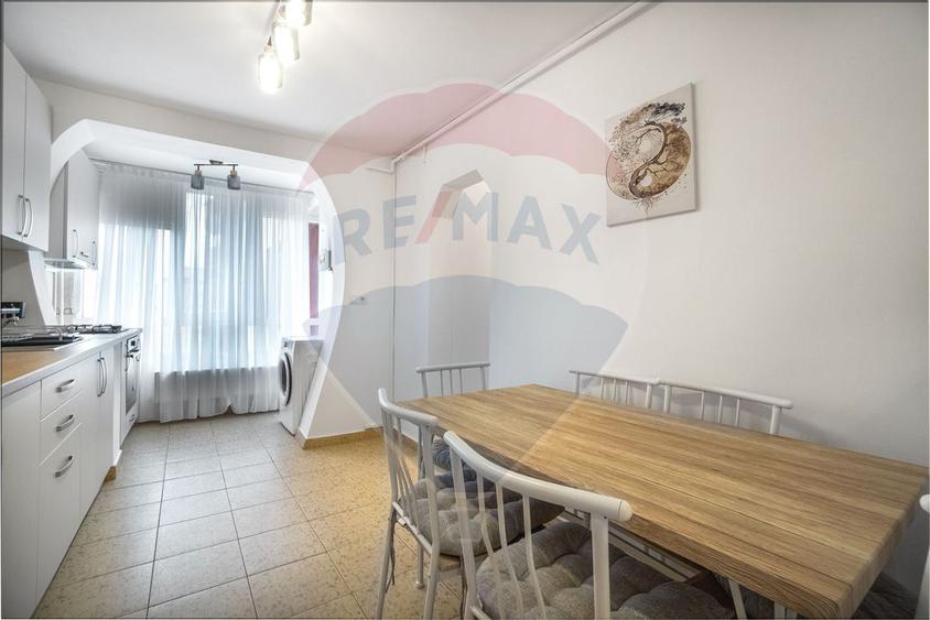 COMISION 0!!! Apartament cu 3 camere, complet renovat,  de închiriat!