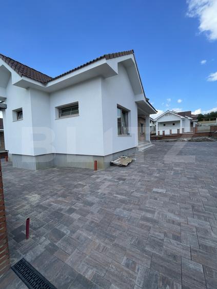 Casa pe un nivel, 120 mp utili, 580 mp de teren, Bistrita