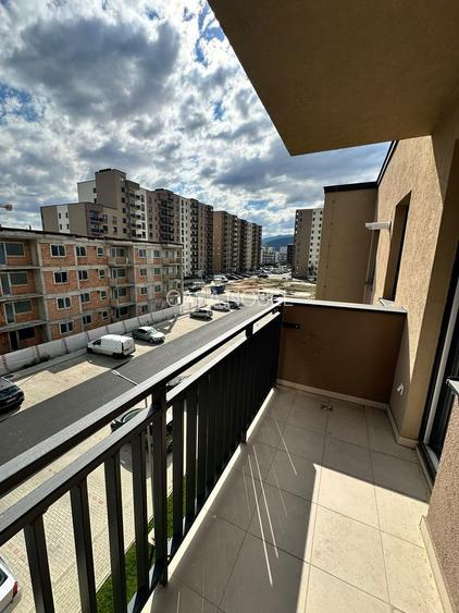 Apartament 3 camere etaj 2/3