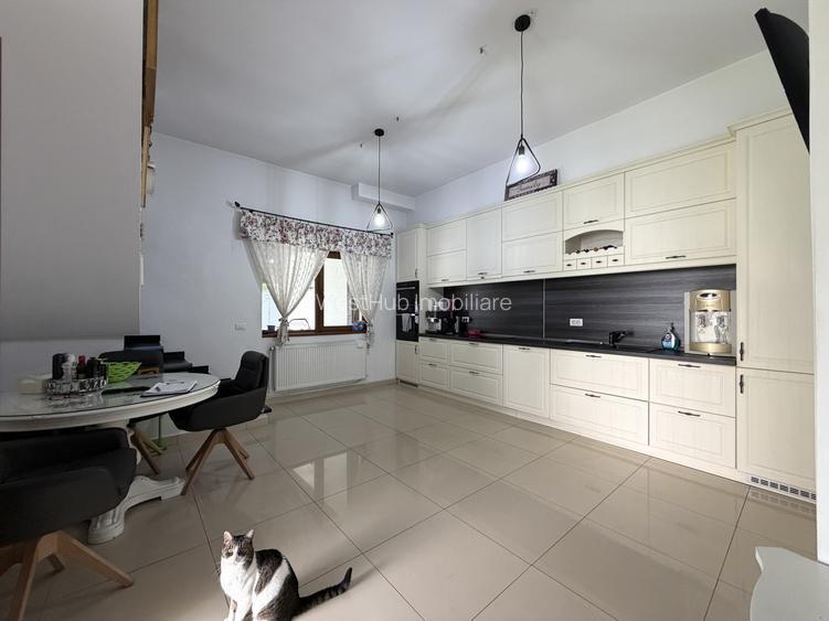 Casa individuala 4 camere, 220 mp utili, 400 mp teren, renovat integral -Sagului - 8