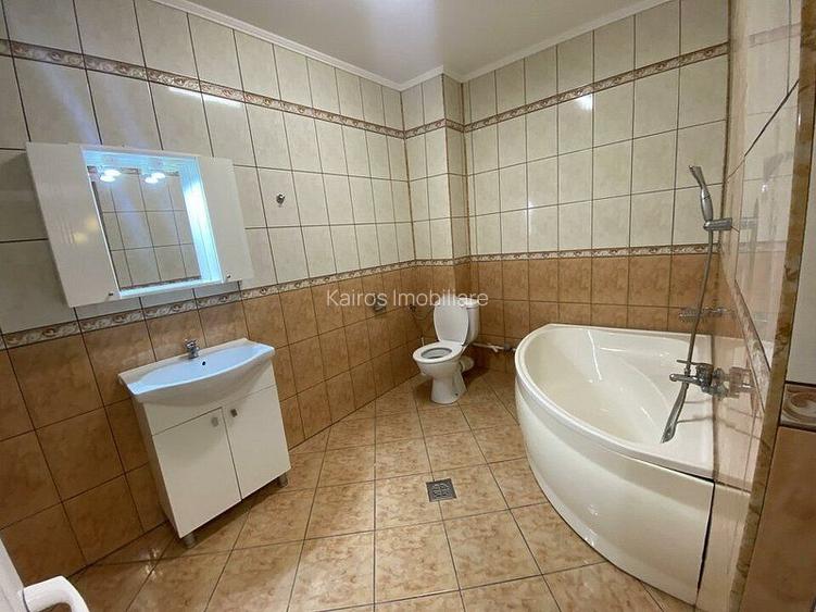 Apartament 82 metri /Spatiu comercial - 12