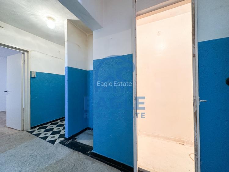 Tomis Nord - 2 Camere decomandat cu balcon pregatit de renovare - 13