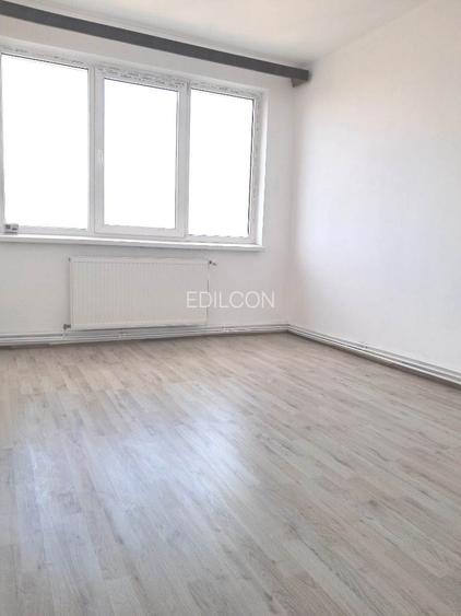 Apartament 3 camere etaj 10 pe Mihai Viteazu - 4